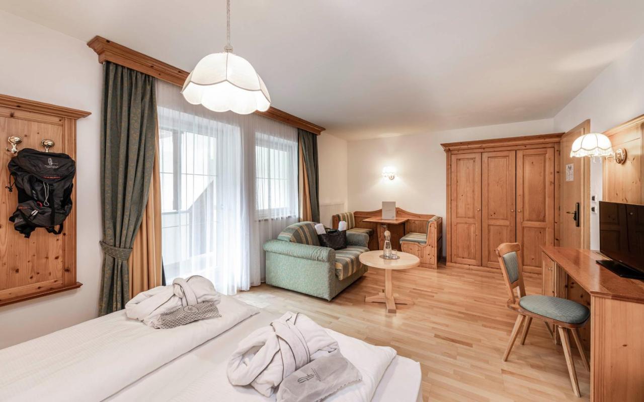 Alpenheim Charming & Spa Hotel Ortisei Luaran gambar