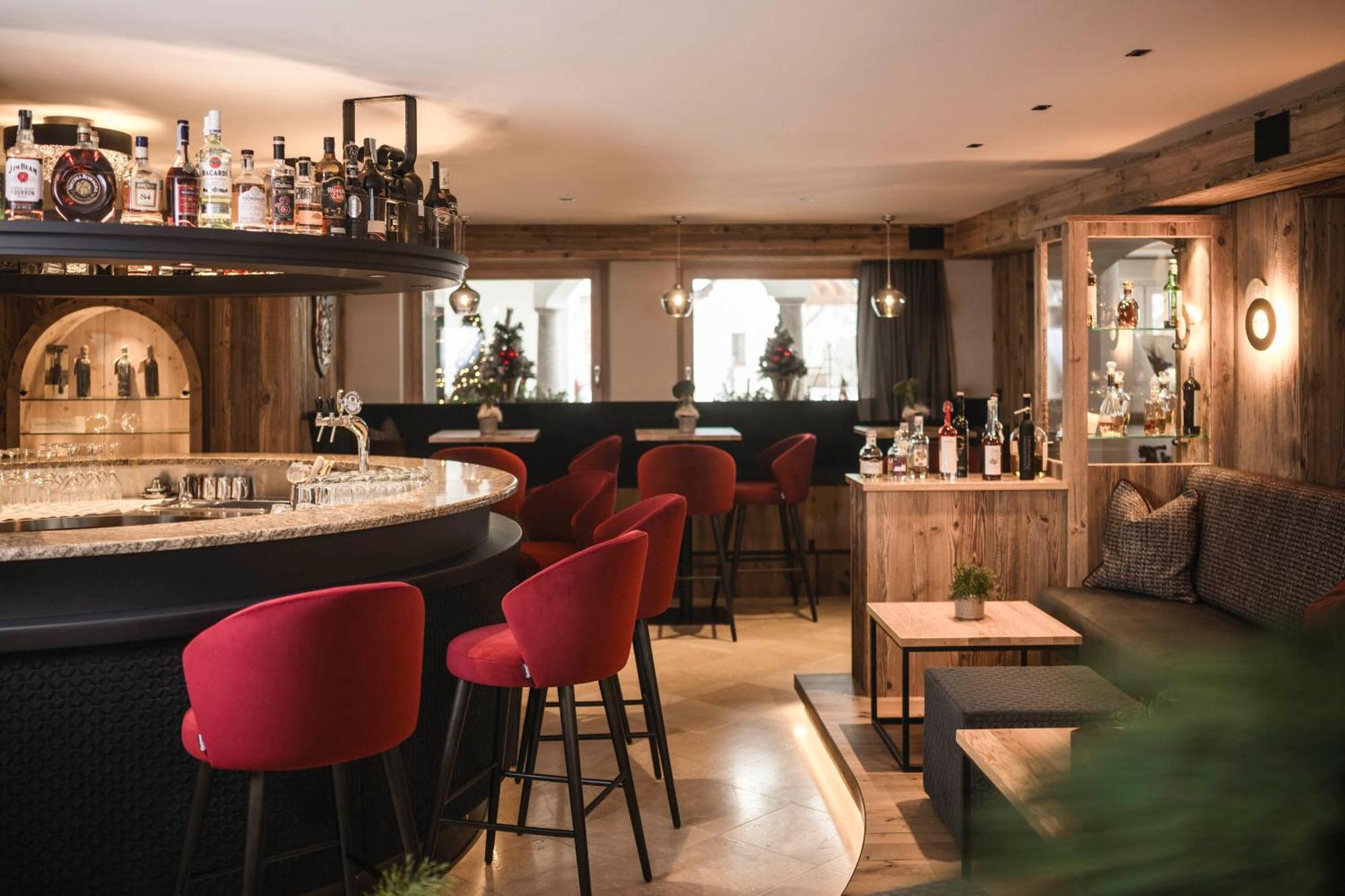 Alpenheim Charming & Spa Hotel Ortisei Luaran gambar