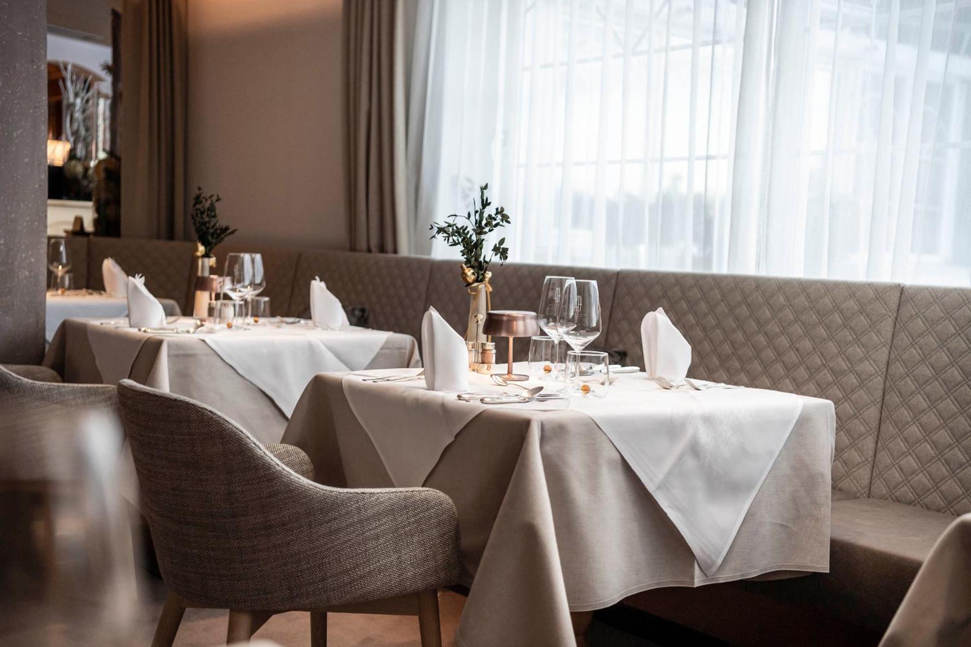 Alpenheim Charming & Spa Hotel Ortisei Luaran gambar
